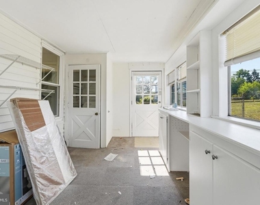 815 Maple Avenue N - Photo Thumbnail 22