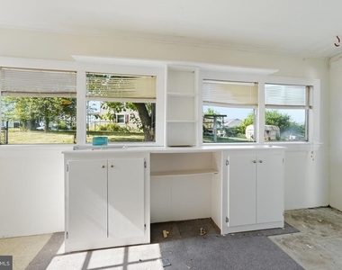 815 Maple Avenue N - Photo Thumbnail 24