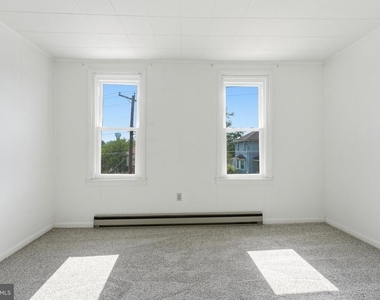 815 Maple Avenue N - Photo Thumbnail 32
