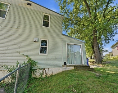 815 Maple Avenue N - Photo Thumbnail 40