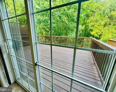 4719 Ashforth Way - Photo Thumbnail 11