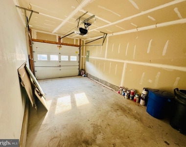 4719 Ashforth Way - Photo Thumbnail 28