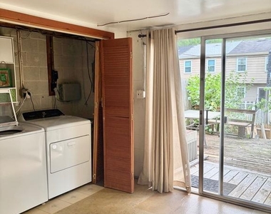 13 Mitnick Court - Photo Thumbnail 18