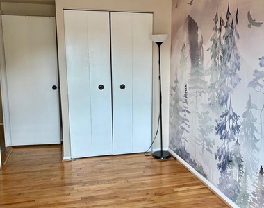 13 Mitnick Court - Photo Thumbnail 10
