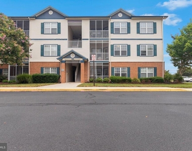 17054 N Brandt Street - Photo Thumbnail 2