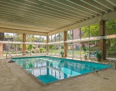 2108 Pauline Boulevard - Photo Thumbnail 23