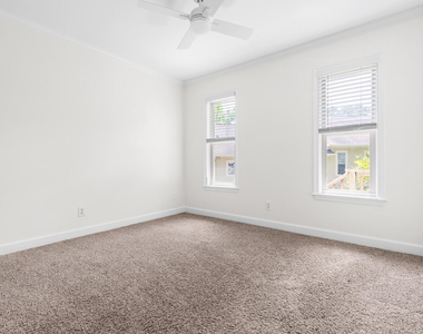 1513 E Franklin Street - Photo Thumbnail 5