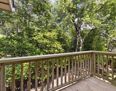 1513 E Franklin Street - Photo Thumbnail 3