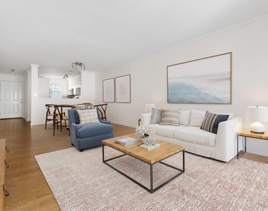 1513 E Franklin Street - Photo Thumbnail 9