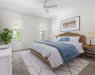 1513 E Franklin Street - Photo Thumbnail 8