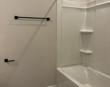 166 Pierce Landing Drive - Photo Thumbnail 26