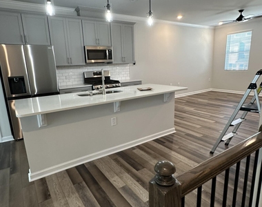 608 Gimari Drive - Photo Thumbnail 29