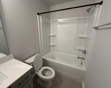 608 Gimari Drive - Photo Thumbnail 11