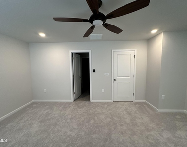 608 Gimari Drive - Photo Thumbnail 17
