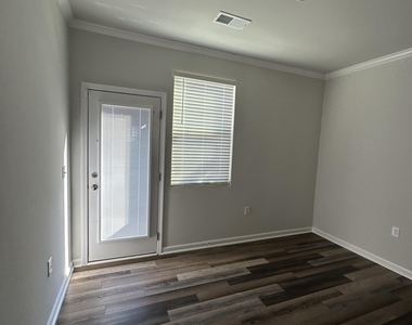 608 Gimari Drive - Photo Thumbnail 27