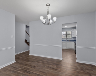 5702 3 Oaks Drive - Photo Thumbnail 12