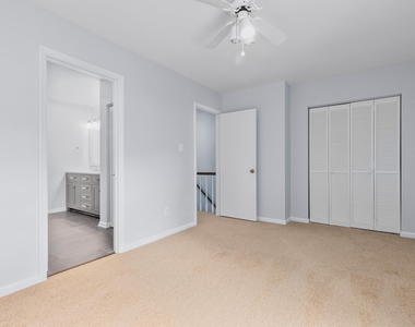 5702 3 Oaks Drive - Photo Thumbnail 21