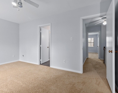 5702 3 Oaks Drive - Photo Thumbnail 20