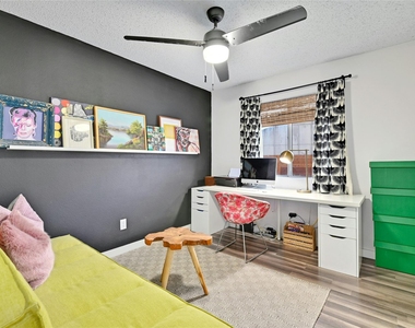 11010 Prairie Dove Cir - Photo Thumbnail 13