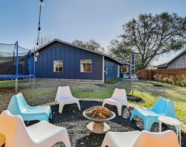 11010 Prairie Dove Cir - Photo Thumbnail 19