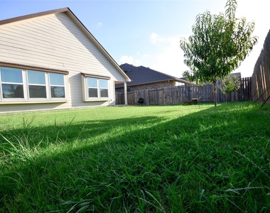 5632 Sabbia Dr - Photo Thumbnail 22