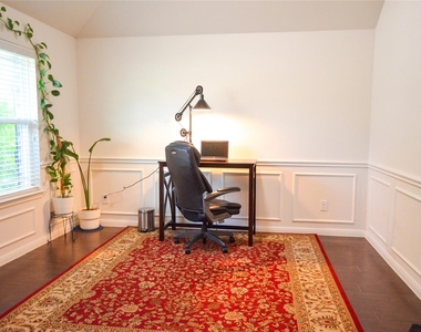 5632 Sabbia Dr - Photo Thumbnail 10