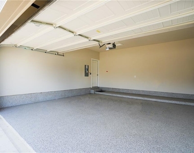 4004 Promontory Point Trl - Photo Thumbnail 19