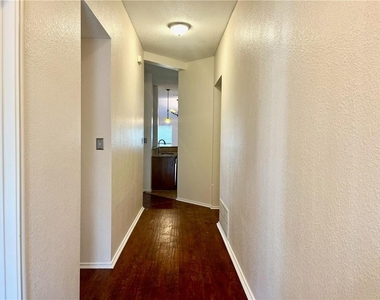 16831 Bailey Jean Dr - Photo Thumbnail 1