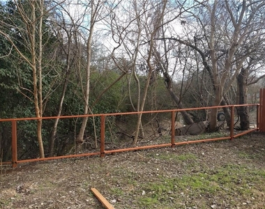 1121 Terry Dr - Photo Thumbnail 21