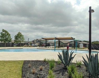 217 Tequilana Pass - Photo Thumbnail 27
