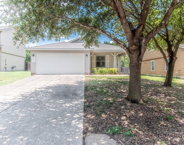 180 Onyx Lake Dr - Photo Thumbnail 23