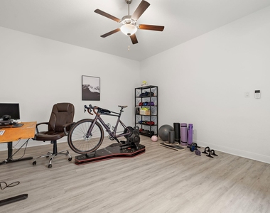2901 Oak Chase Cv - Photo Thumbnail 21