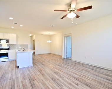 12309 Pecangate Way - Photo Thumbnail 4
