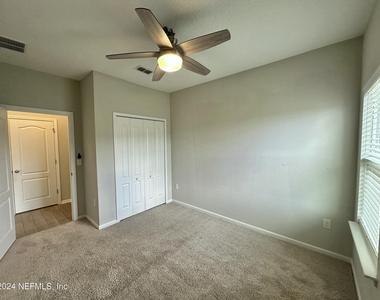 122 Codona Glen Drive - Photo Thumbnail 13