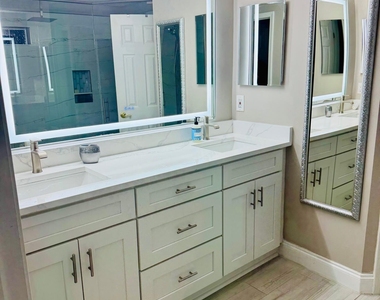 1816 Creekwood Lane - Photo Thumbnail 30
