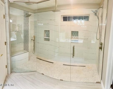 1816 Creekwood Lane - Photo Thumbnail 37