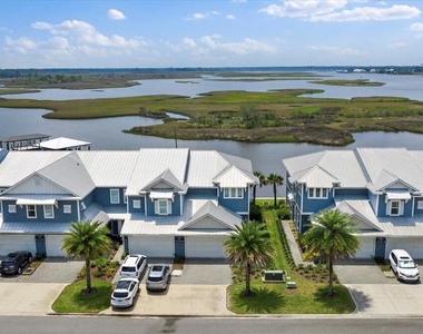 2260 Beach Boulevard - Photo Thumbnail 1