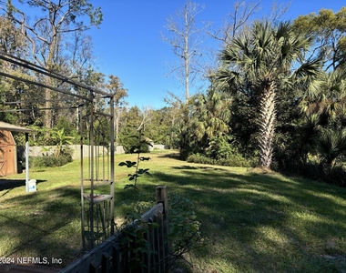 10111 Bradley Road - Photo Thumbnail 8