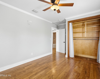 200 Walnut Street - Photo Thumbnail 14