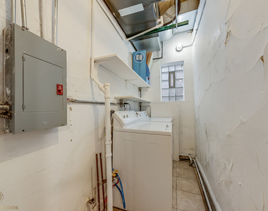 1012 S Oakley Boulevard - Photo Thumbnail 8