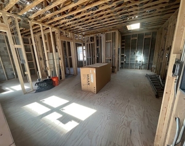 3726 N Racine Avenue - Photo Thumbnail 5