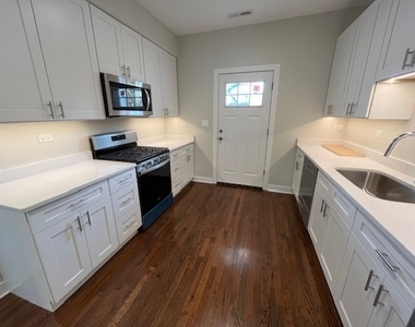 3726 N Racine Avenue - Photo Thumbnail 1