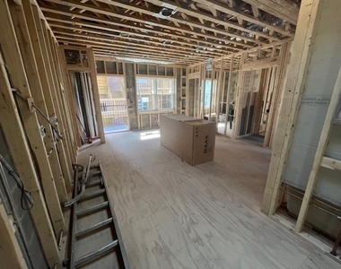 3726 N Racine Avenue - Photo Thumbnail 6