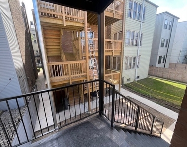 3726 N Racine Avenue - Photo Thumbnail 27