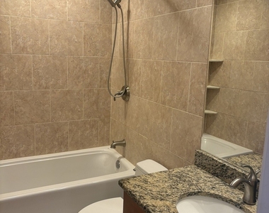 835 Waterview Circle - Photo Thumbnail 16