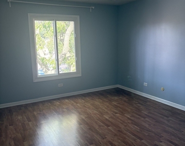 835 Waterview Circle - Photo Thumbnail 14