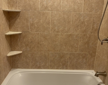 835 Waterview Circle - Photo Thumbnail 15