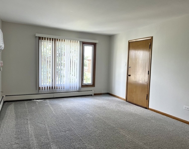 4506 Sunnyside Avenue - Photo Thumbnail 2
