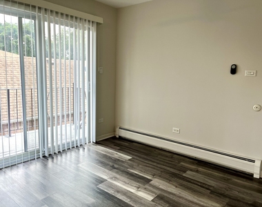 4506 Sunnyside Avenue - Photo Thumbnail 7