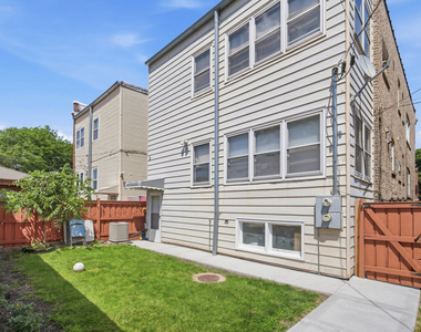 1906 Ridgeland Avenue - Photo Thumbnail 16